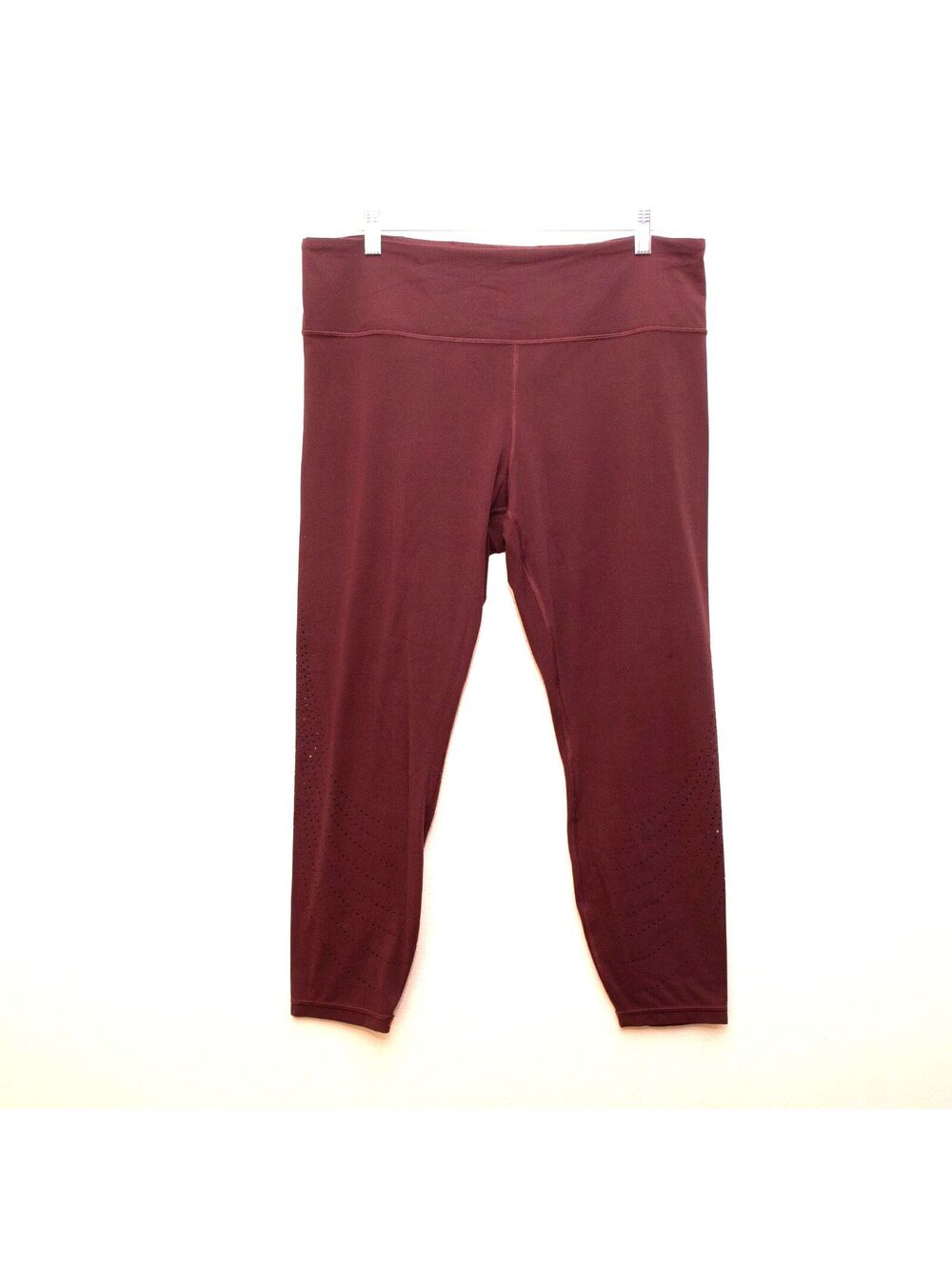 Athleta Elation Laser Cut 7/8 Tight Leggings Maroon Athleisure Wmns XL